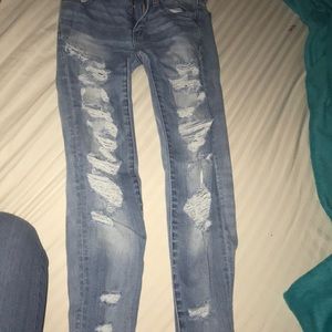 American eagle ripped jeans